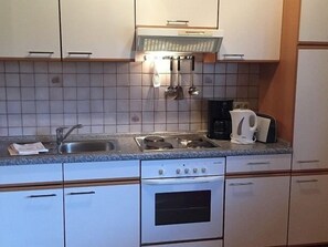 Standard-Doppelzimmer, mit Bad | 1 Schlafzimmer
