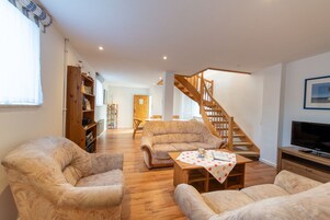 Duplex conforto, 3 quartos (3) | Área de estar | TV de tela plana