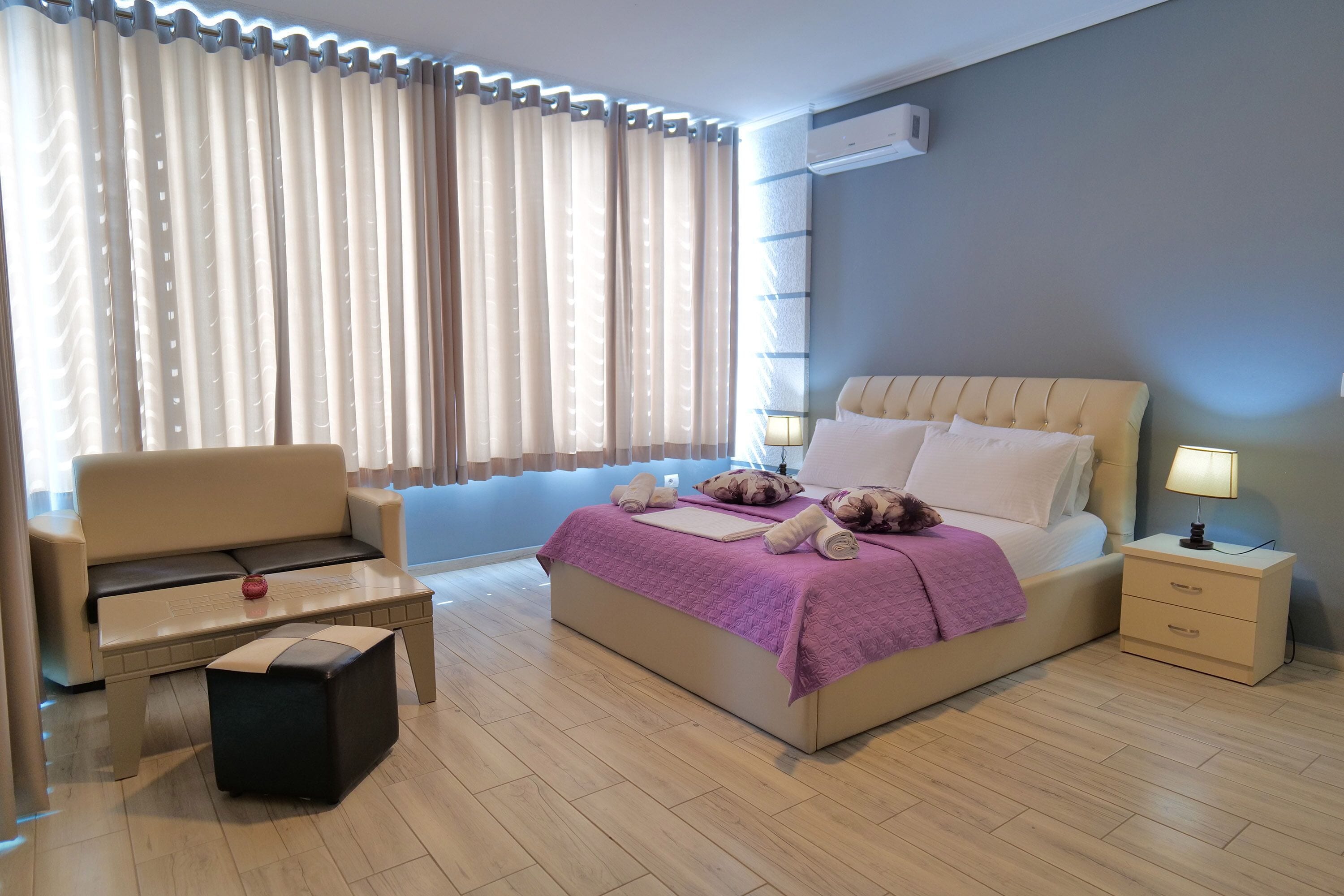 Photo - Oceanic Overview Suites