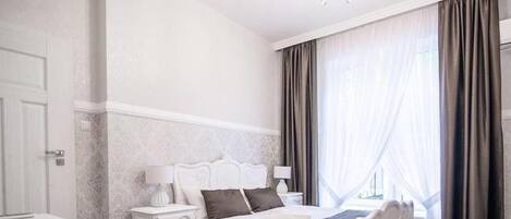 Pokoj dwuosobowy (2) | Blackout drapes, iron/ironing board, free WiFi, bed sheets