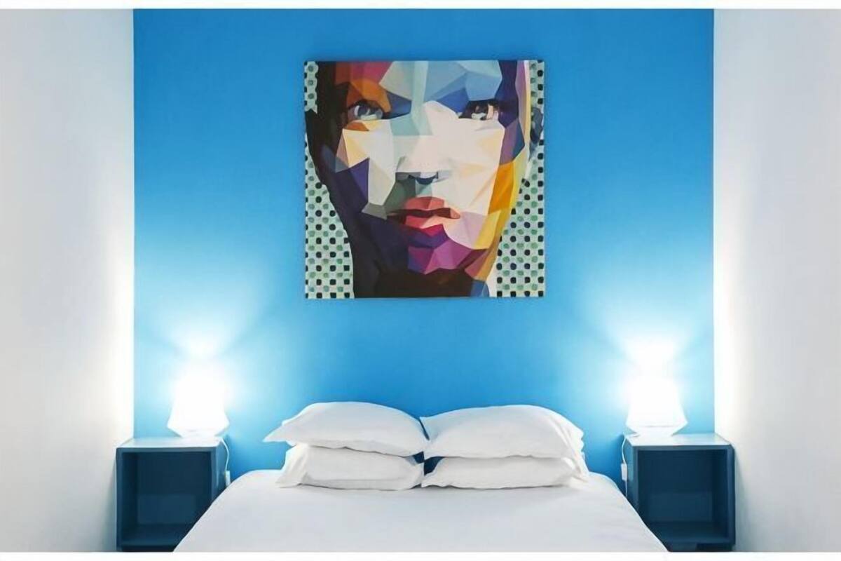 Decoración personalizada, escritorio y sistema de insonorización