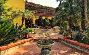 Breakfast, lunch, dinner served; Spanish cuisine 