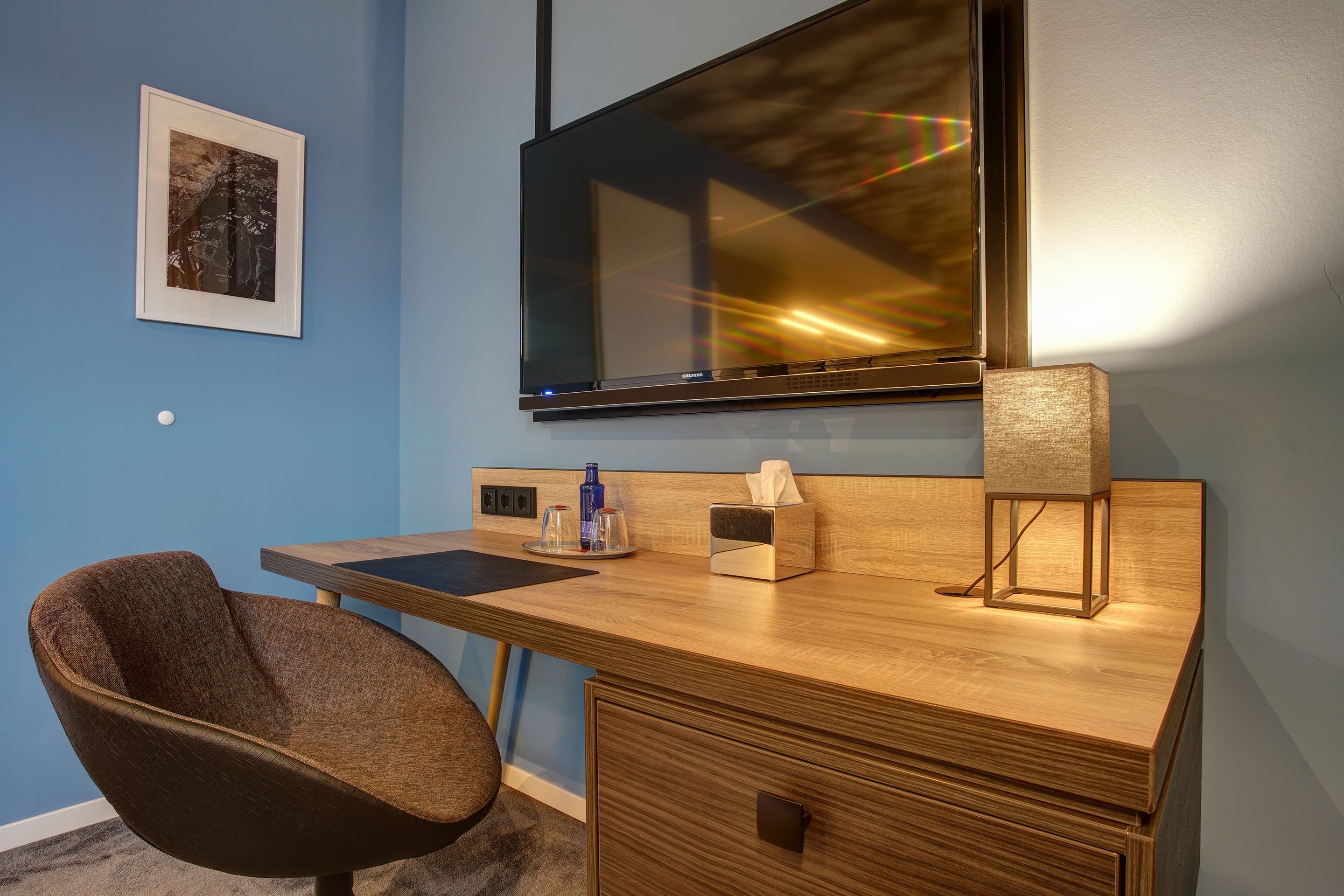 standard double room | hypo-allergenic bedding, in-room safe, desk, blackout curtains