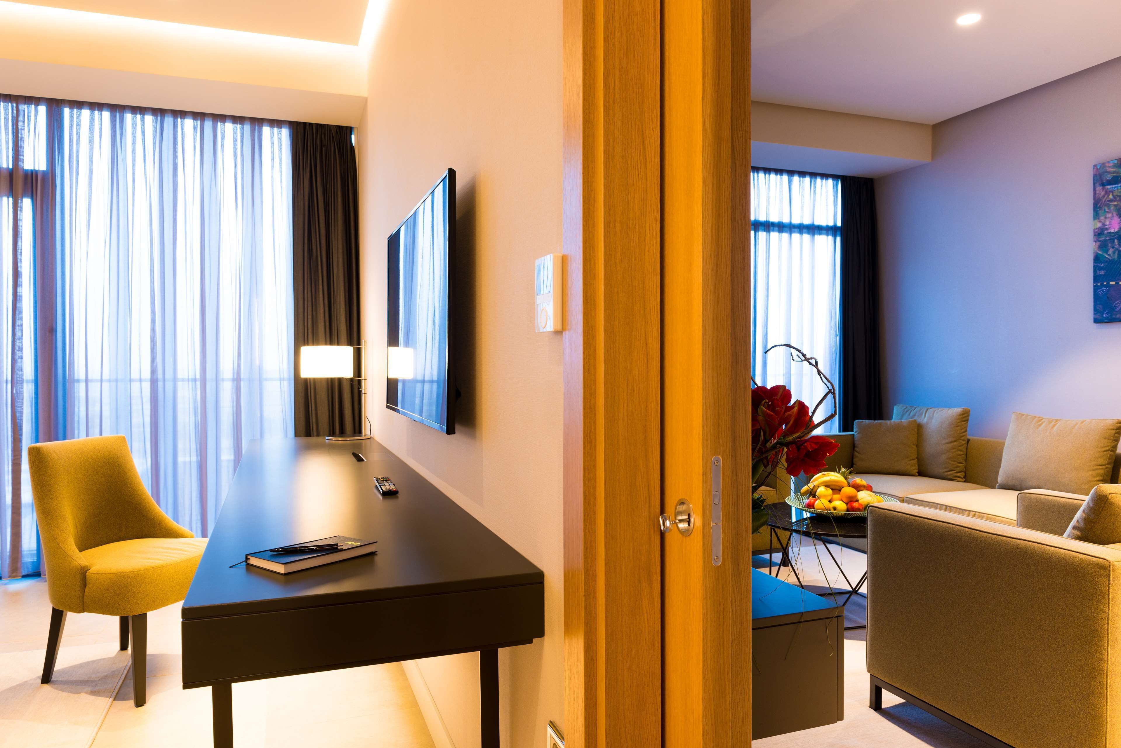 minibar, in-room safe, desk, soundproofing