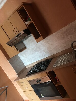 Appartement | Cuisine privée | Réfrigérateur, four, cafetière/bouilloire
