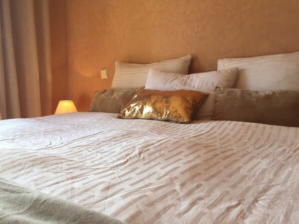Apartment | Individually decorated, individually furnished, bed sheets - Cocooning Appartement - Adults Only (Marrakech)