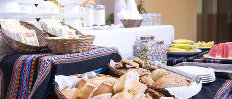 Petit déjeuner buffet compris tous les jours