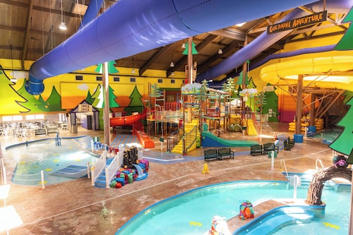 Splash Universe Resort