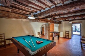 Spielezimmer