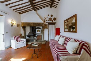 Fernseher, Stereoanlage