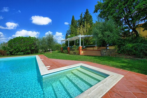 San Carlo - Holiday Villa Rental with private swimming pool in Chianti, Tuscany