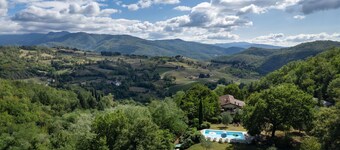 Country House / Farm House in Corella with 4 bedrooms sleeps 8