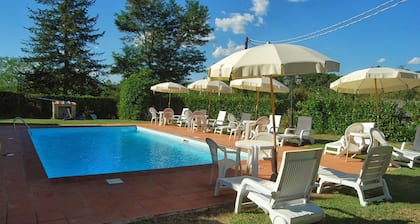 Villa in La Ginestra with 7 bedrooms sleeps 14