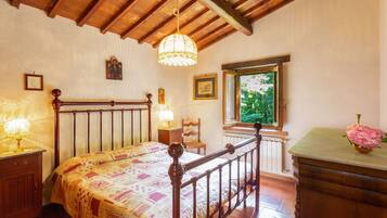 2 slaapkamers, reisbedje, gratis wifi