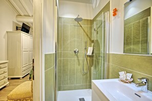 Dusche, Bidet