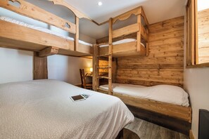 4 Schlafzimmer, WLAN, Bettwäsche