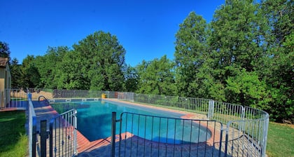 Villa Mario - Landvilla privatem mit Pool
