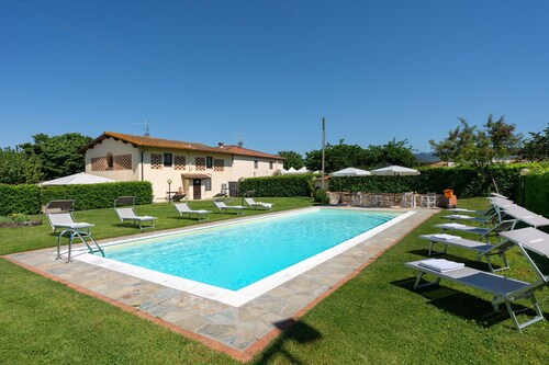 Belle maison de vacances privée avec climatisation, piscine privée, WIFI, TV, vue panoramique