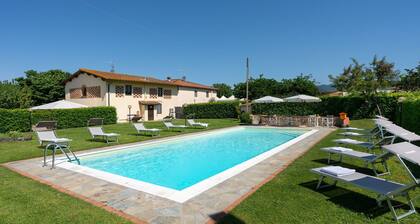 Belle maison de vacances privée avec climatisation, piscine privée, WIFI, TV, vue panoramique