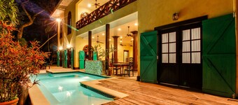 Deluxe Studio with Riverfront Location, WiFi, AC, & Pool