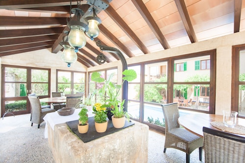 CAN CASTA - Villa with private pool in Petra. Free WiFi.