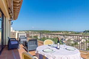 Outdoor dining - CA'N NADAL - ADULTS ONLY - Beautiful townhouse with great views. Free WiFi. (Sineu)