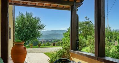 Country House / Farm House in Borgo San Lorenzo with 5 bedrooms sleeps 10