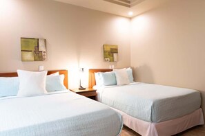 2 Schlafzimmer, Bügeleisen/Bügelbrett, Reisekinderbett, kostenloses WLAN