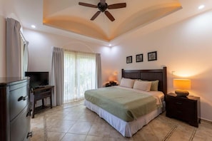 2 chambres, fer et planche à repasser, lit parapluie, Wi-Fi gratuit