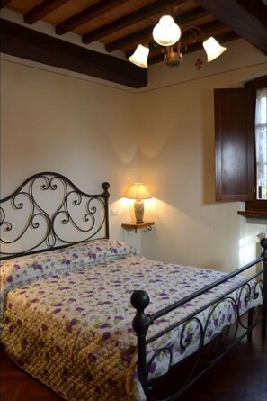 3 chambres, Wi-Fi gratuit, draps fournis