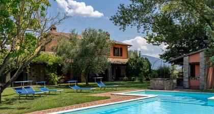 Villa Reale - Ferienvilla mit pool in Assisi, Umbrien