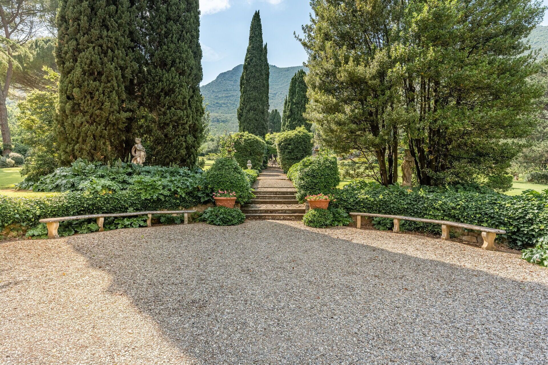 Pianta, Cielo, Albero, Paesaggio Naturale, Nube, Vegetazione, Hedge, Sempreverde, Erba, Paesaggio