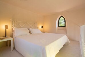 6 bedrooms, travel cot, free WiFi - Beautiful private villa with A/C, private pool, WIFI, TV, patio and panoramic view, close to Lucca (San Concordio Di Moriano)