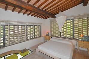 2 Schlafzimmer, Reisekinderbett, kostenloses WLAN