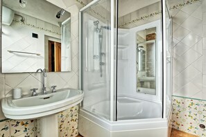 Dusche, Bidet