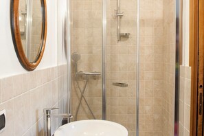 Dusche, Bidet