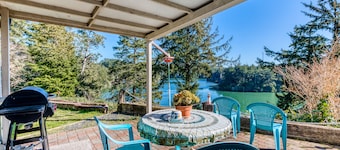 Riverfront Home with Beautiful Water Views, Patio & Fireplace