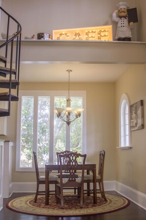 تناول الطعام