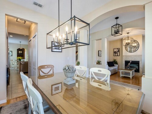 Beautiful Pool Home ~ 4 King En-suite Bedrooms ~ Only 100 steps to the beach!