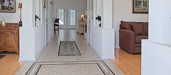 Beautiful Pool Home ~ 4 King En-suite Bedrooms ~ Only 100 steps to the beach!