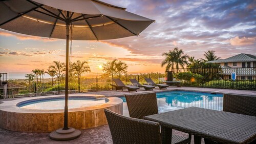 🏖️Kona Private Home w/ A/C, Pool & Rooftop Ocean Views