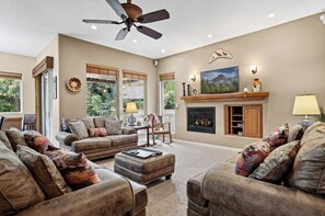 Main Living Space - Gas Fireplace and TV