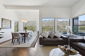 TV, fireplace, DVD player - Amazing interior upgrades highlighted by the picture perfect mountain views (Tucson)