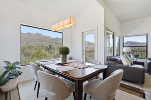 Dining - Amazing interior upgrades highlighted by the picture perfect mountain views (Tucson)