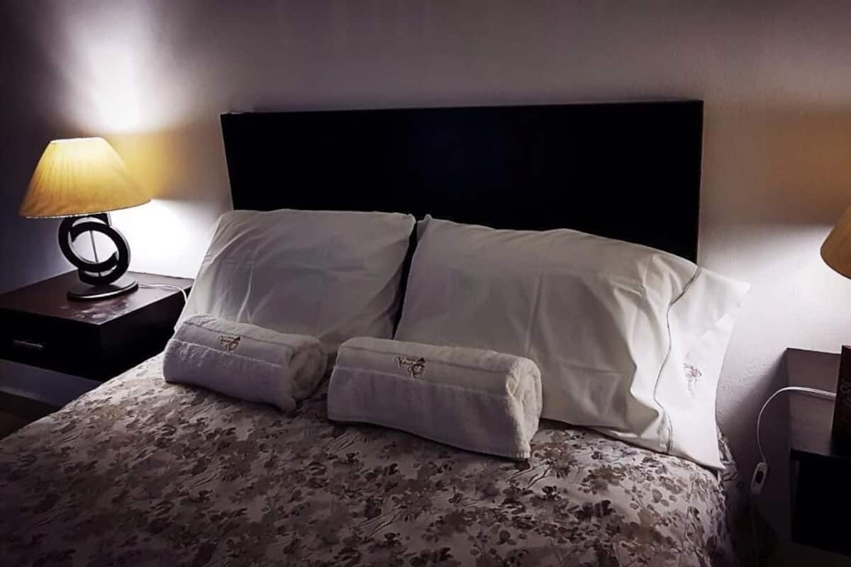 Standard Room | Free WiFi, bed sheets