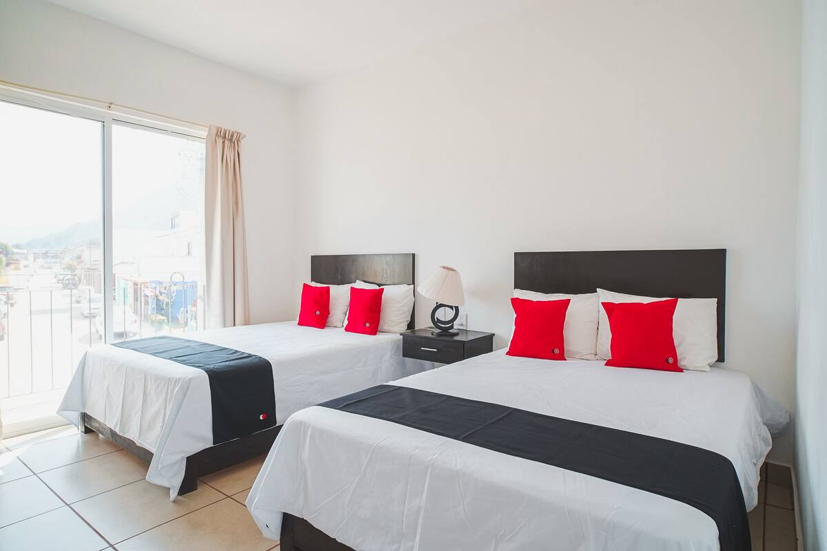 Standard Room, 2 Double Beds | Free WiFi, bed sheets