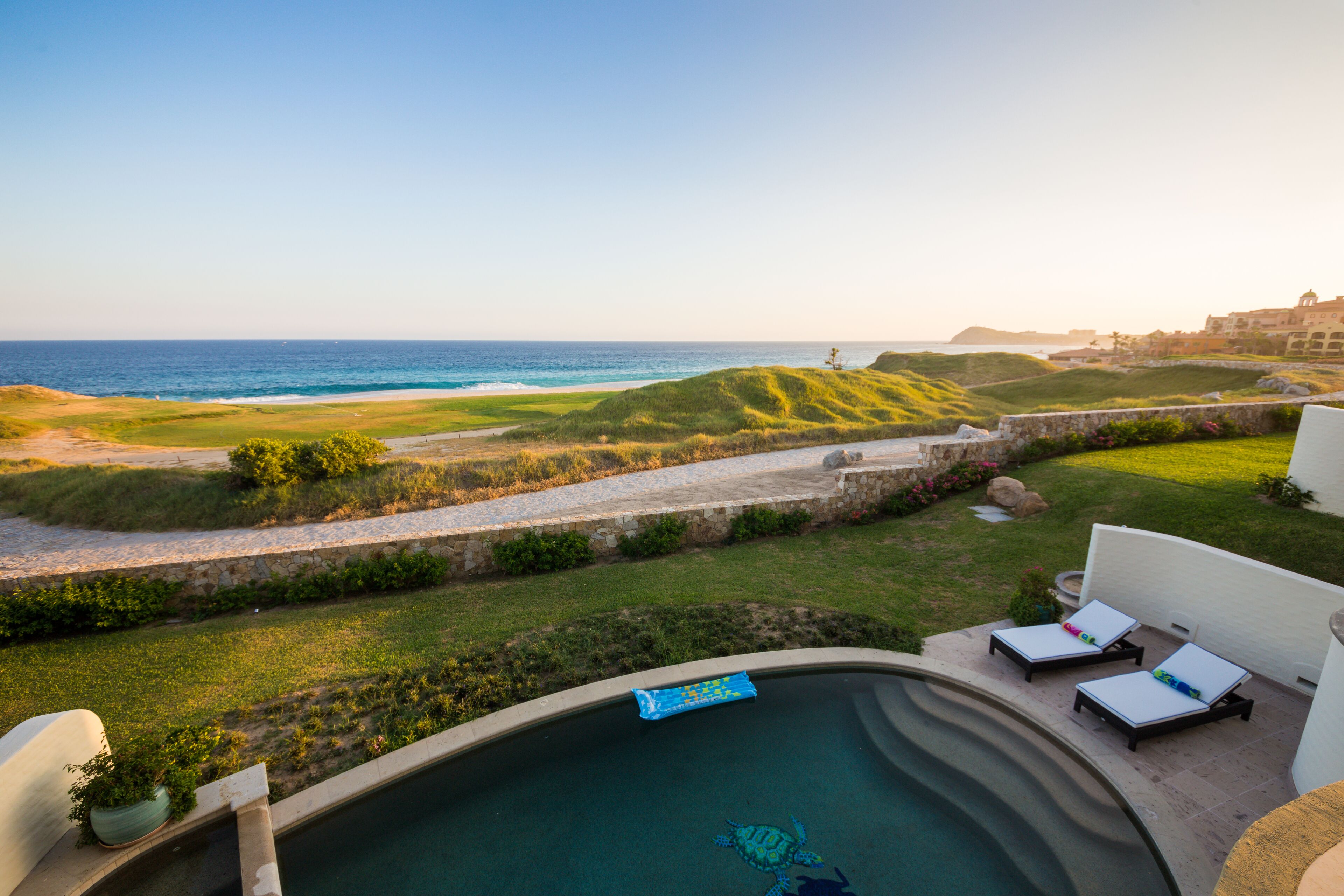 Et oppvarmet basseng