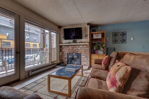 تلفزيون، مدفأة