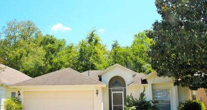 Vacation Home with Private Pool Near Disney