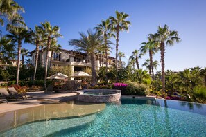 A heated pool - Resort Living in Ocean View Penthouse at Esperanza (Cabo San Lucas)